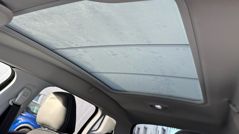 Peugeot 2008 1.2 PureTech 110 Allure Premium 5dr Petrol Estate